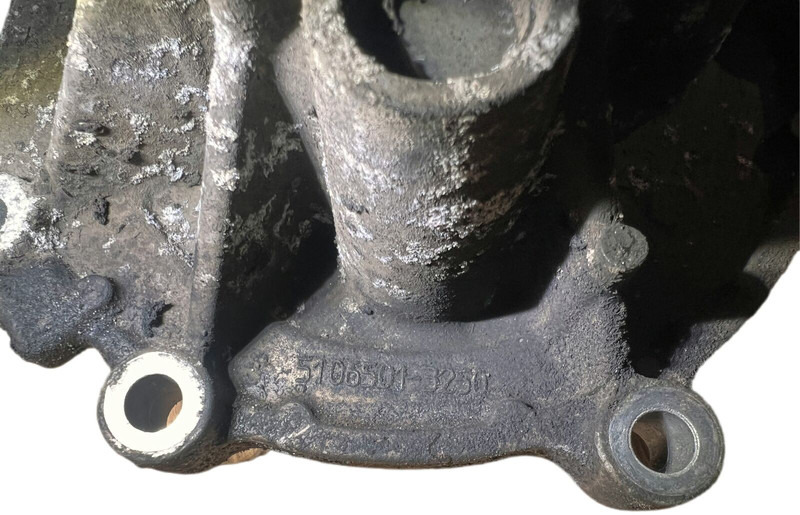 MAN  - Hűtőfolyadék szivattyú: 4 kép. MAN  - Hűtőfolyadék szivattyú: 4 kép.