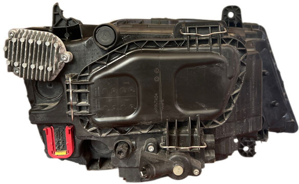 MAN TGX - Fényszóró: 4 kép. MAN TGX - Fényszóró: 4 kép.