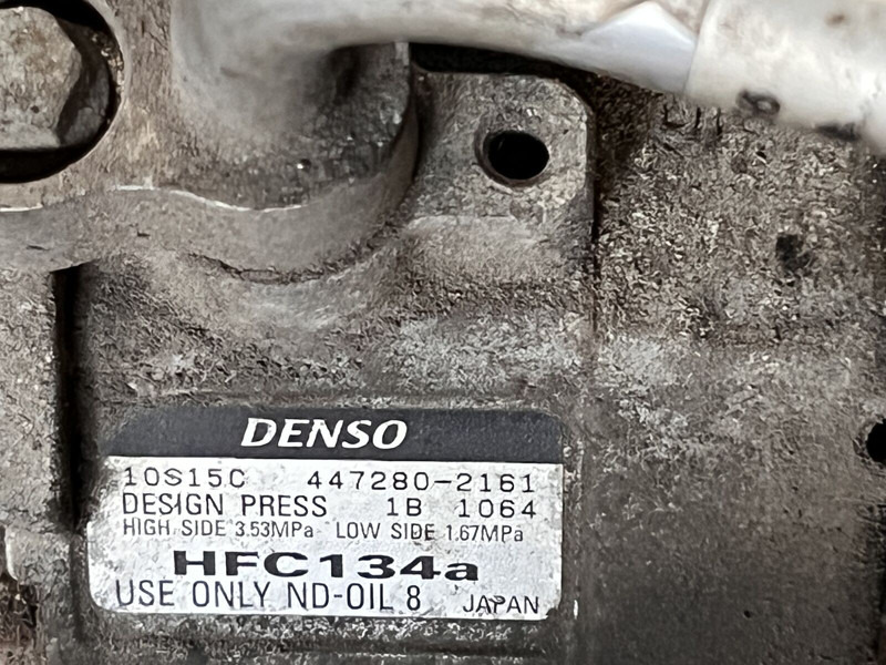 Mercedes-Benz 10S15C - Klímakompresszor: 2 kép. Mercedes-Benz 10S15C - Klímakompresszor: 2 kép.