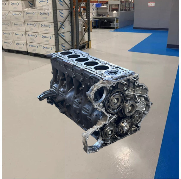 Mercedes-Benz Cylinder block - Motor: 2 kép. Mercedes-Benz Cylinder block - Motor: 2 kép.