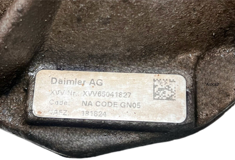 Mercedes-Benz g140-8 - Tengely és alkatrészek: 4 kép. Mercedes-Benz g140-8 - Tengely és alkatrészek: 4 kép.