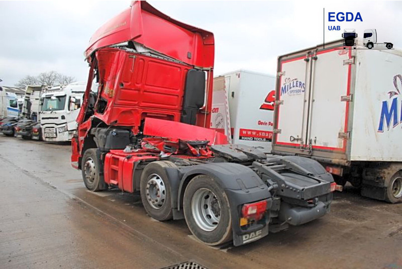 DAF - Nyergesvontató: 3 kép. DAF - Nyergesvontató: 3 kép.