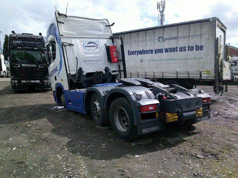 Scania 2022 - Nyergesvontató: 2 kép. Scania 2022 - Nyergesvontató: 2 kép.