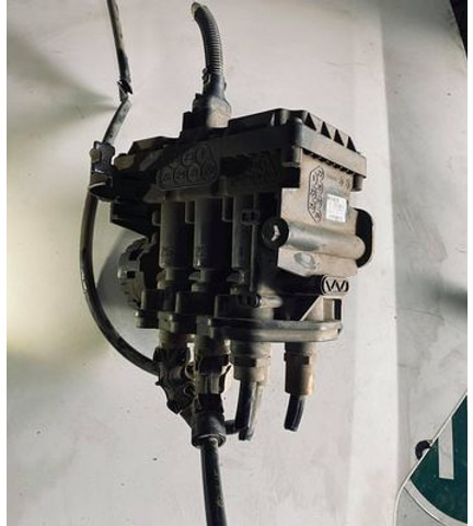 Renault KNORR - BREMSE - Szelep: 1 kép. Renault KNORR - BREMSE - Szelep: 1 kép.