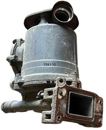 Scania - Olajszűrő: 2 kép. Scania - Olajszűrő: 2 kép.