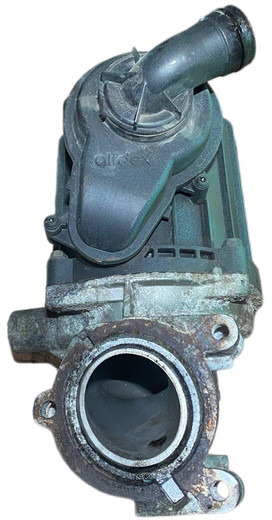 Volvo 2017 - Motor és alkatrészek: 2 kép. Volvo 2017 - Motor és alkatrészek: 2 kép.