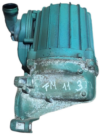 Volvo 2017 - Motor és alkatrészek: 3 kép. Volvo 2017 - Motor és alkatrészek: 3 kép.