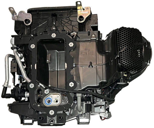 Volvo Aero - Klíma alkatrész: 2 kép. Volvo Aero - Klíma alkatrész: 2 kép.