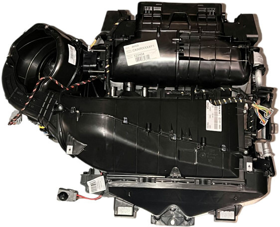 Volvo Aero - Klíma alkatrész: 3 kép. Volvo Aero - Klíma alkatrész: 3 kép.