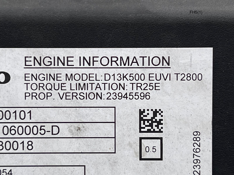 Volvo D13K500 EUVI T2800 turbocompound - Motor: 5 kép. Volvo D13K500 EUVI T2800 turbocompound - Motor: 5 kép.