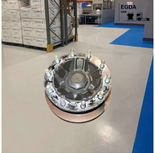 Volvo FH5/Aero - Szabadonfutó agy: 2 kép. Volvo FH5/Aero - Szabadonfutó agy: 2 kép.