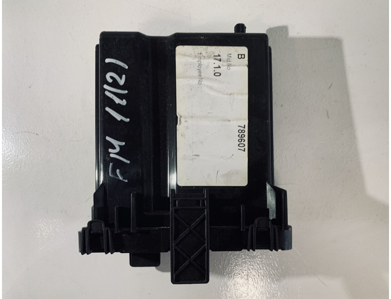 Volvo FM - ECU: 2 kép. Volvo FM - ECU: 2 kép.