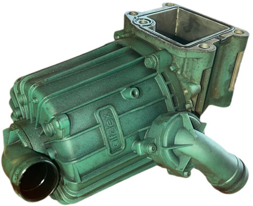 Volvo - Olajszűrő: 4 kép. Volvo - Olajszűrő: 4 kép.