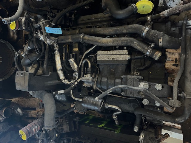 MERCEDES-BENZ OM 906 hLA EEV - Motor - Városi busz: 2 kép. MERCEDES-BENZ OM 906 hLA EEV - Motor - Városi busz: 2 kép.