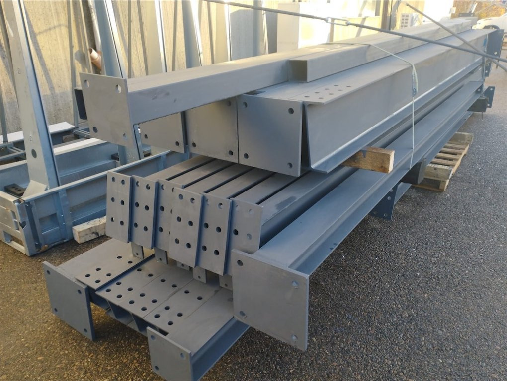 12x24 meter - 288 m2 - Építőipari berendezések: 3 kép. 12x24 meter - 288 m2 - Építőipari berendezések: 3 kép.