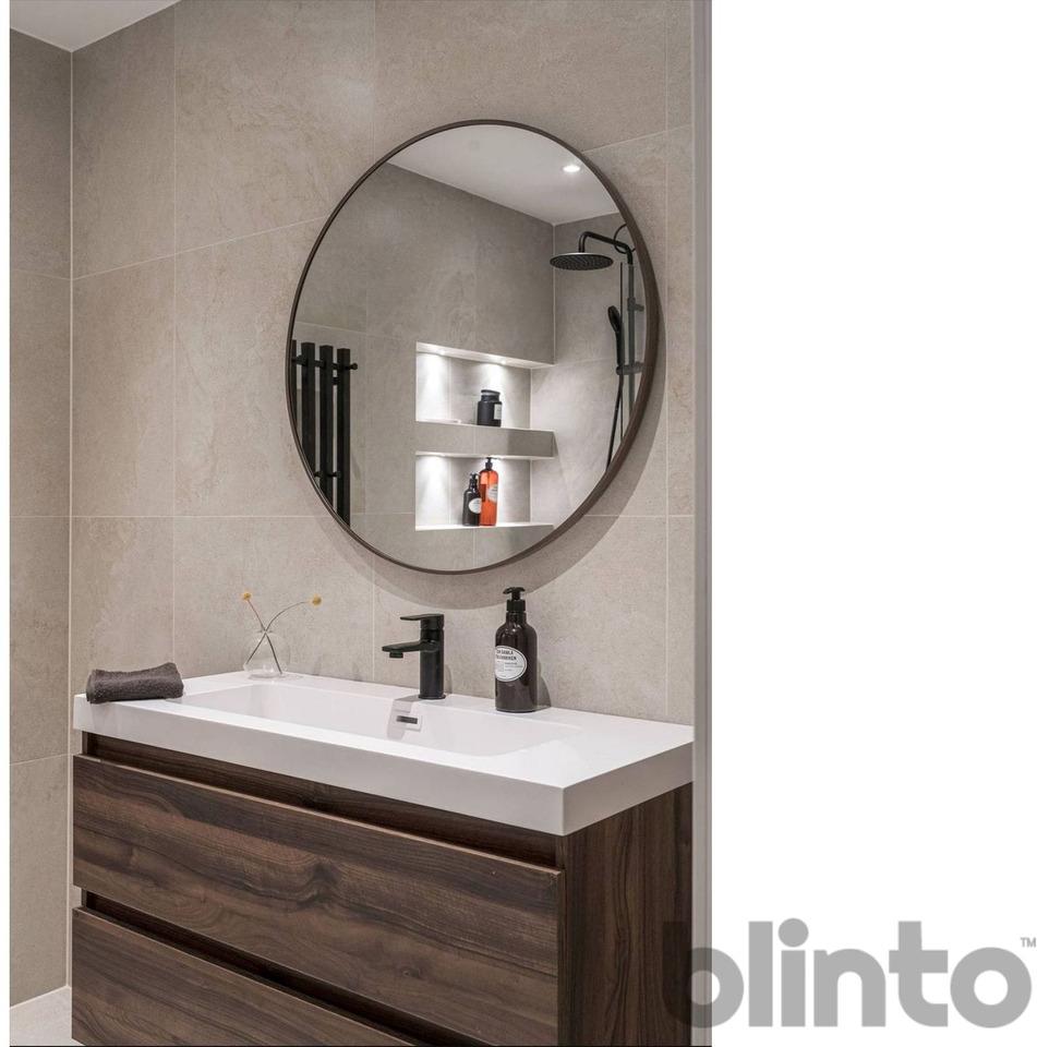 200 m2 - 600x600 - Építőipari berendezések: 5 kép. 200 m2 - 600x600 - Építőipari berendezések: 5 kép.