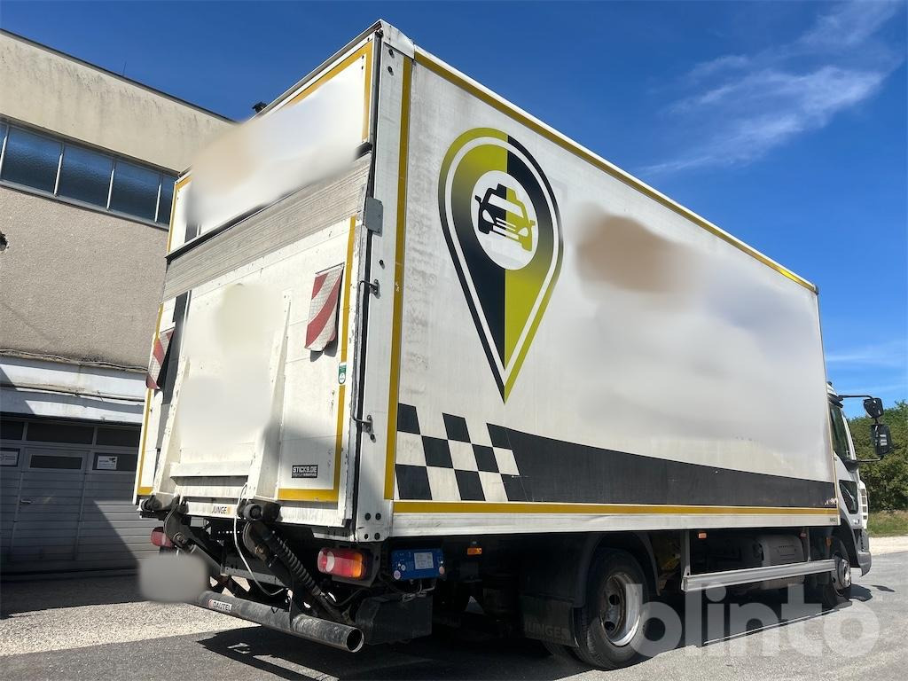 2005 DAF LF 170 - Dobozos felépítményű teherautó: 4 kép. 2005 DAF LF 170 - Dobozos felépítményű teherautó: 4 kép.