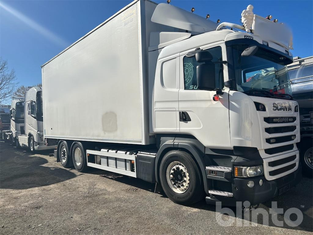 2016 SCANIA R450 6x2 12.7 Automatik - Dobozos felépítményű teherautó: 1 kép. 2016 SCANIA R450 6x2 12.7 Automatik - Dobozos felépítményű teherautó: 1 kép.