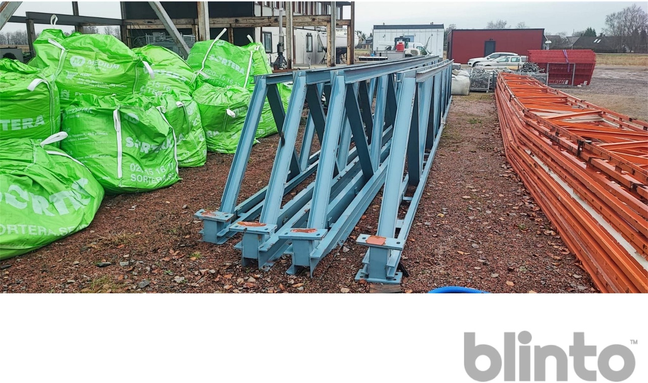 320kvm - Építőipari berendezések: 1 kép. 320kvm - Építőipari berendezések: 1 kép.