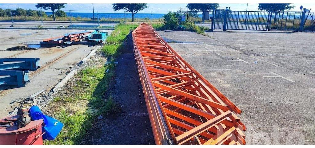 6st Takstolar - Építőipari berendezések: 3 kép. 6st Takstolar - Építőipari berendezések: 3 kép.