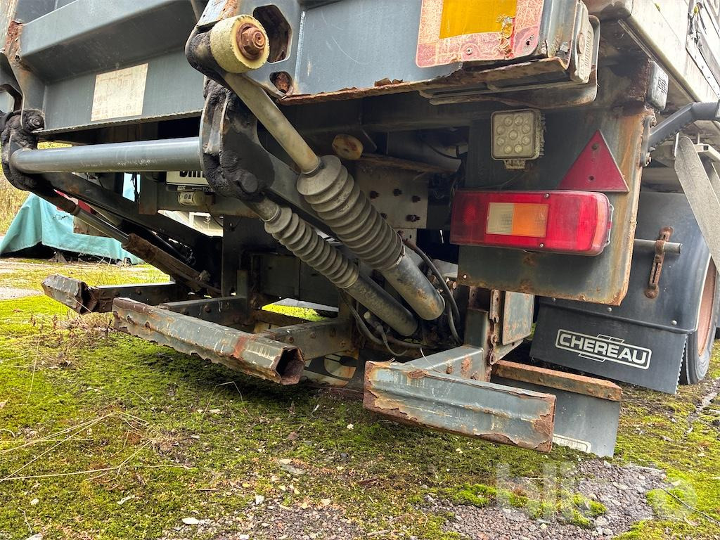 Lakókocsi, Félpótkocsi CHEREAU S2322H: 35 kép. Lakókocsi, Félpótkocsi CHEREAU S2322H: 35 kép.