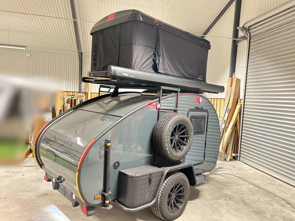 Columbus - Lakókocsi: 4 kép. Columbus - Lakókocsi: 4 kép.