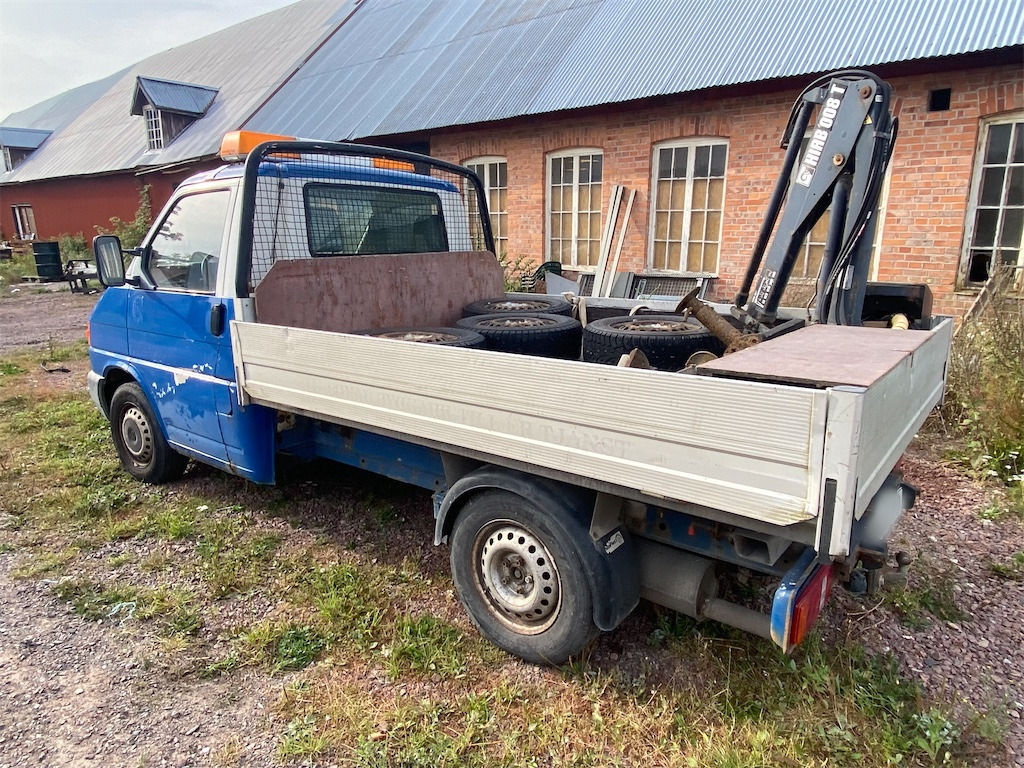 VW PICK-UP 2,5 - Egyéb gépek: 3 kép. VW PICK-UP 2,5 - Egyéb gépek: 3 kép.