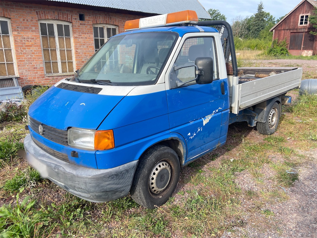 VW PICK-UP 2,5 - Egyéb gépek: 1 kép. VW PICK-UP 2,5 - Egyéb gépek: 1 kép.