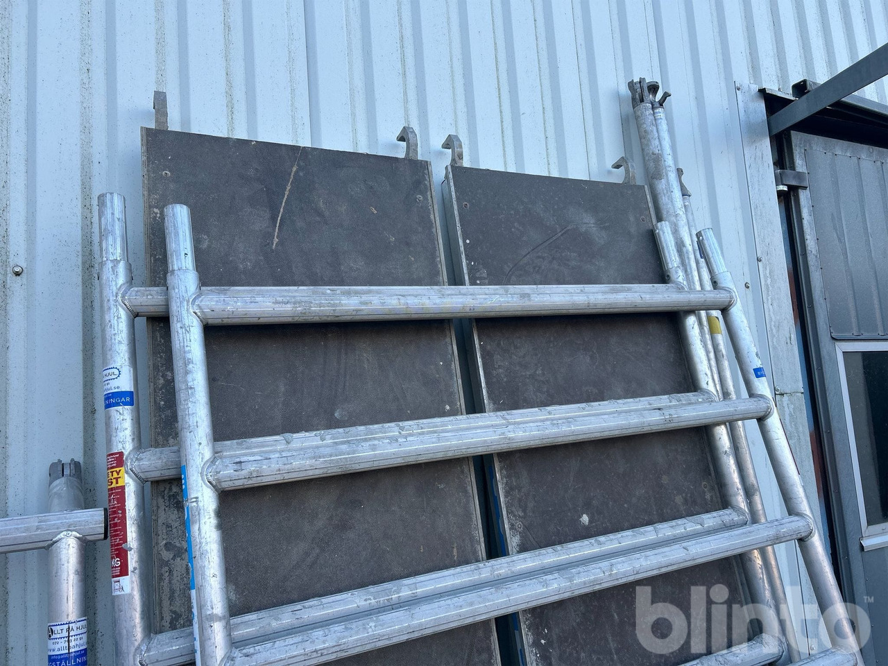 Euro Scaffold - Építőipari berendezések: 3 kép. Euro Scaffold - Építőipari berendezések: 3 kép.