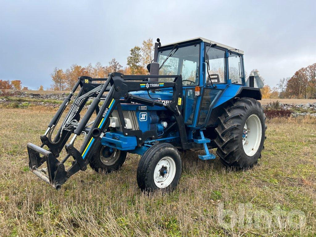 FORD 4610 (låg drifttid) - Traktor: 1 kép. FORD 4610 (låg drifttid) - Traktor: 1 kép.