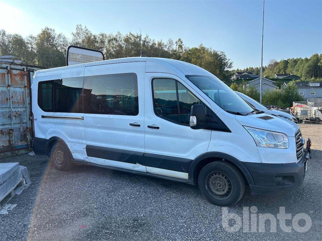 FORD TRANSIT - Minibusz, Kisbusz: 3 kép. FORD TRANSIT - Minibusz, Kisbusz: 3 kép.