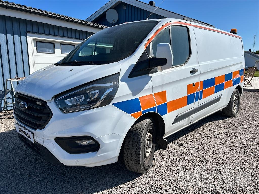 Ford Transit Custom - Furgon: 1 kép. Ford Transit Custom - Furgon: 1 kép.