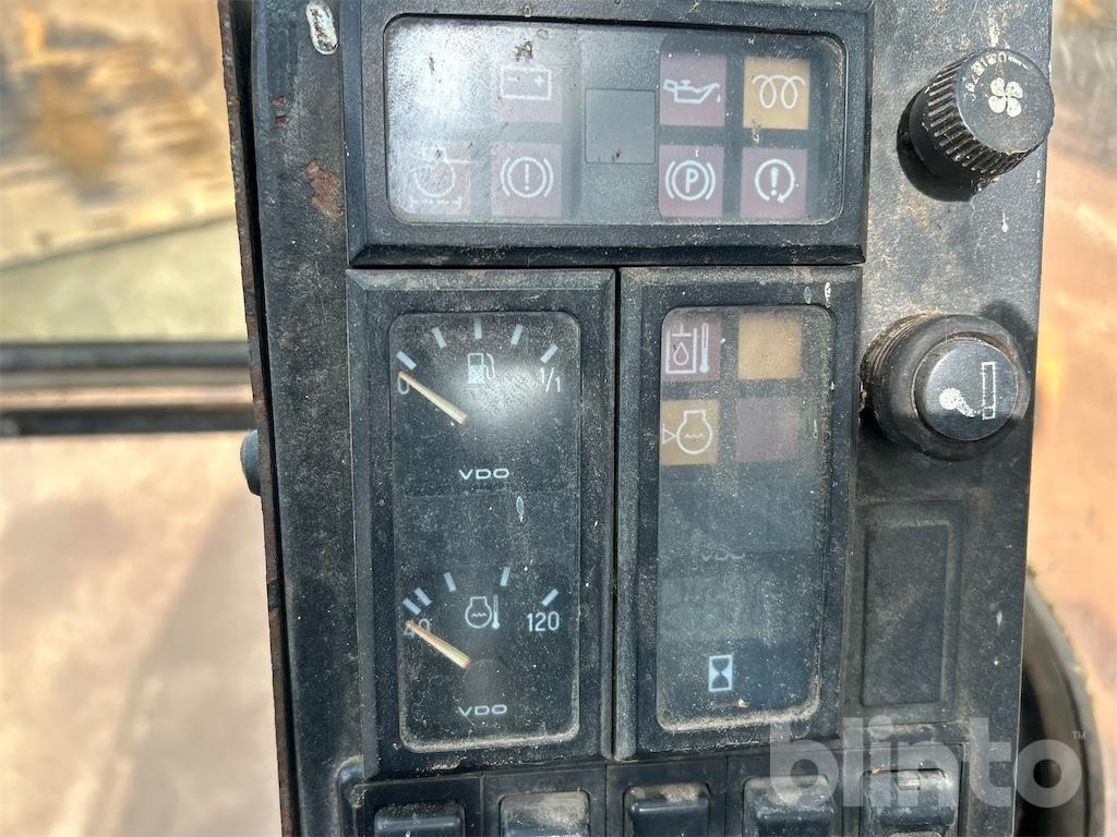 Hulladék kotró Fuchs Terex MHL350: 45 kép.