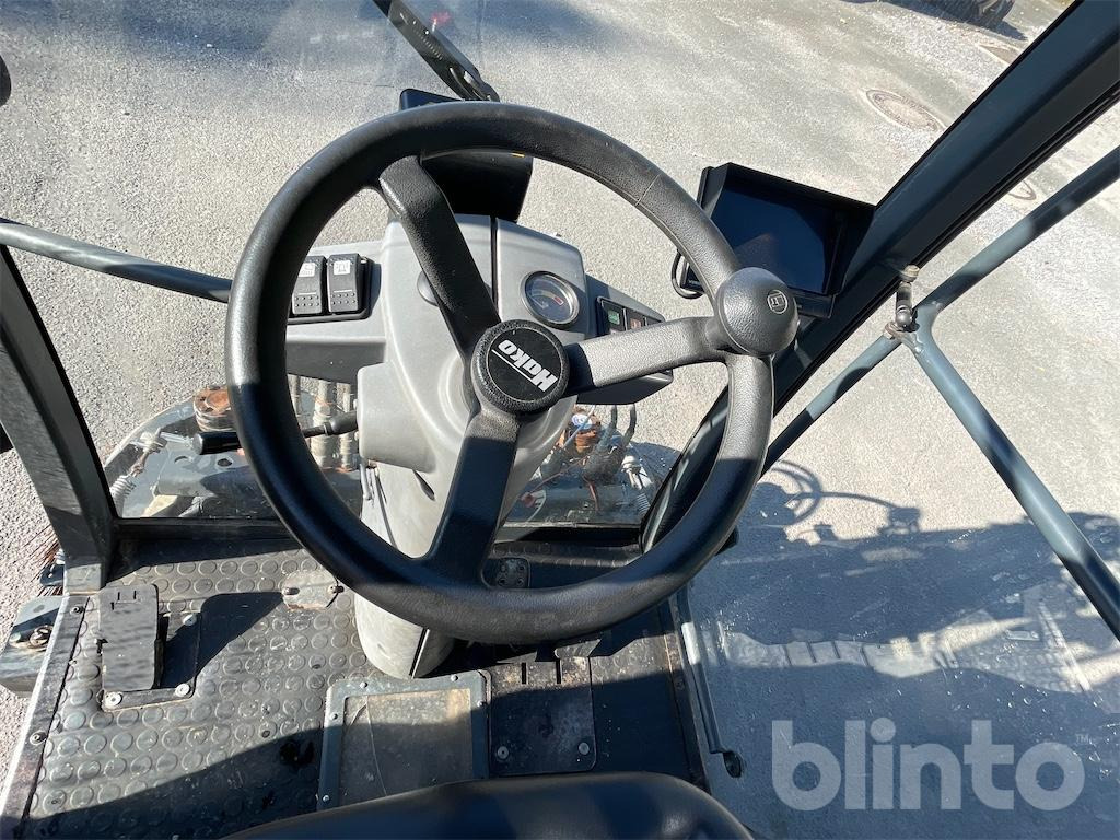 Utcaseprő gép HAKO Citymaster 1200: 22 kép.