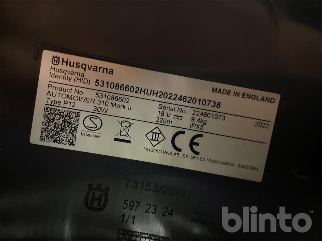 Husqvarna Automower 310 MARK II (2022) - Kerti fűkasza: 5 kép. Husqvarna Automower 310 MARK II (2022) - Kerti fűkasza: 5 kép.