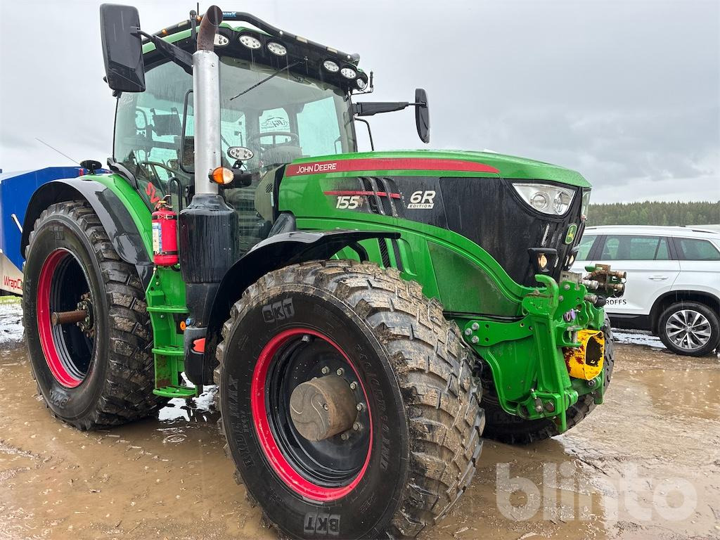 JOHN DEERE - Traktor: 3 kép. JOHN DEERE - Traktor: 3 kép.