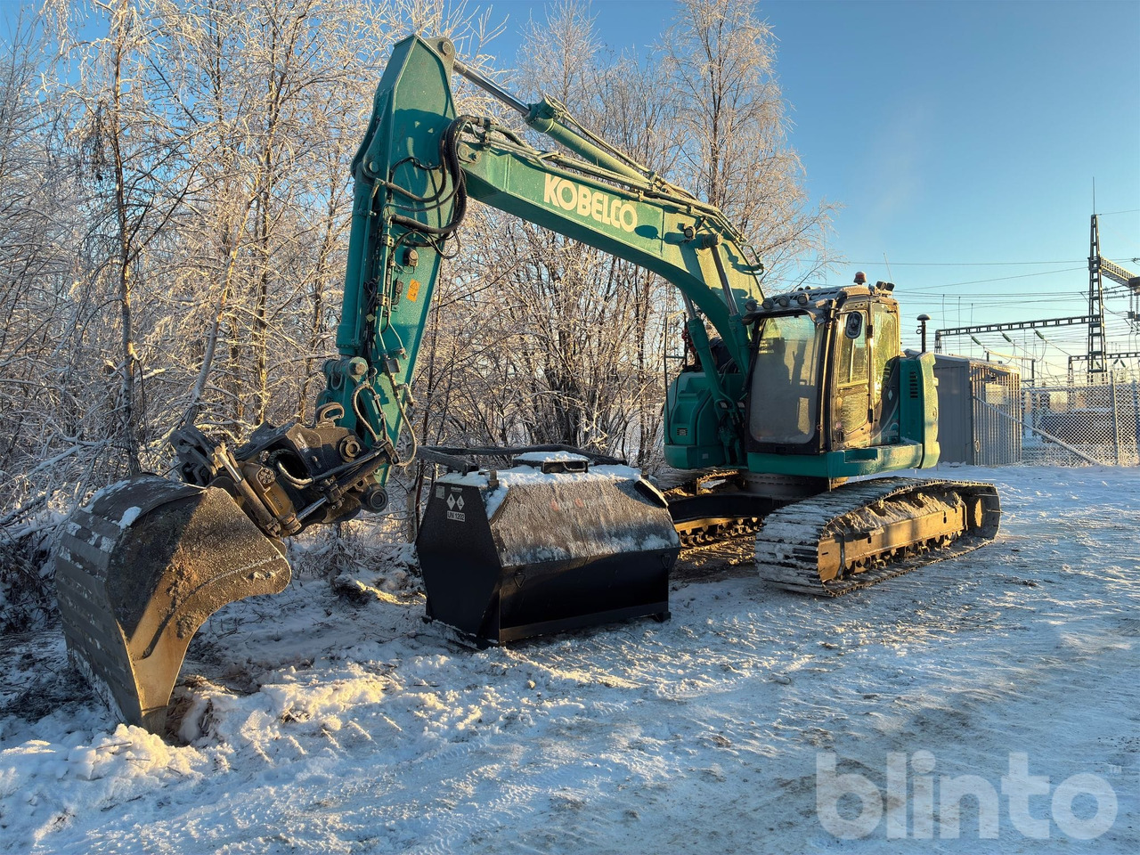 KOBELCO SK270SRLC - Lánctalpas kotró: 1 kép. KOBELCO SK270SRLC - Lánctalpas kotró: 1 kép.