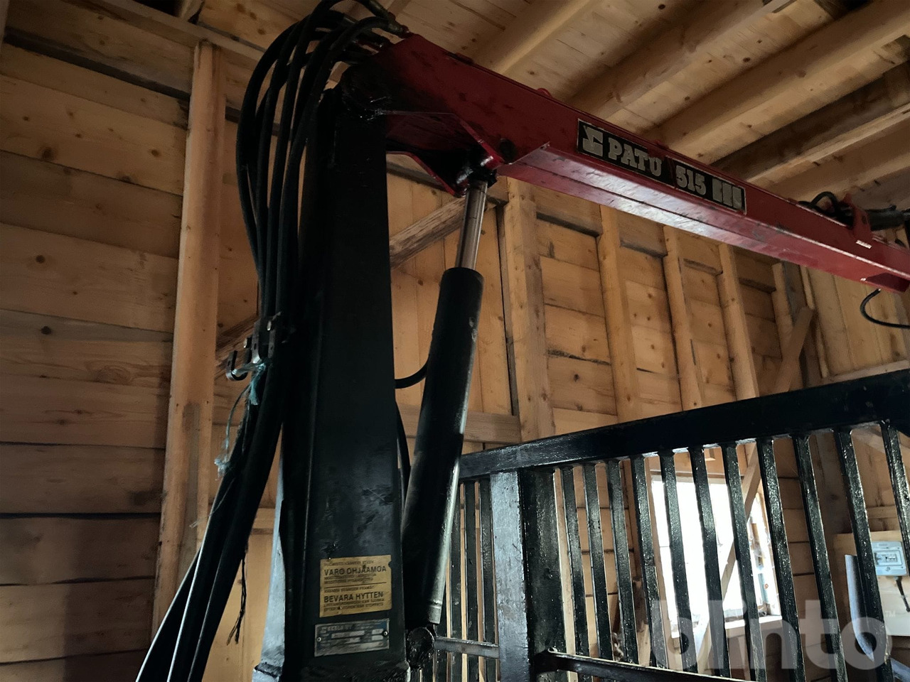 Erdészeti pótkocsi Kesla Patu: 10 kép. Erdészeti pótkocsi Kesla Patu: 10 kép.