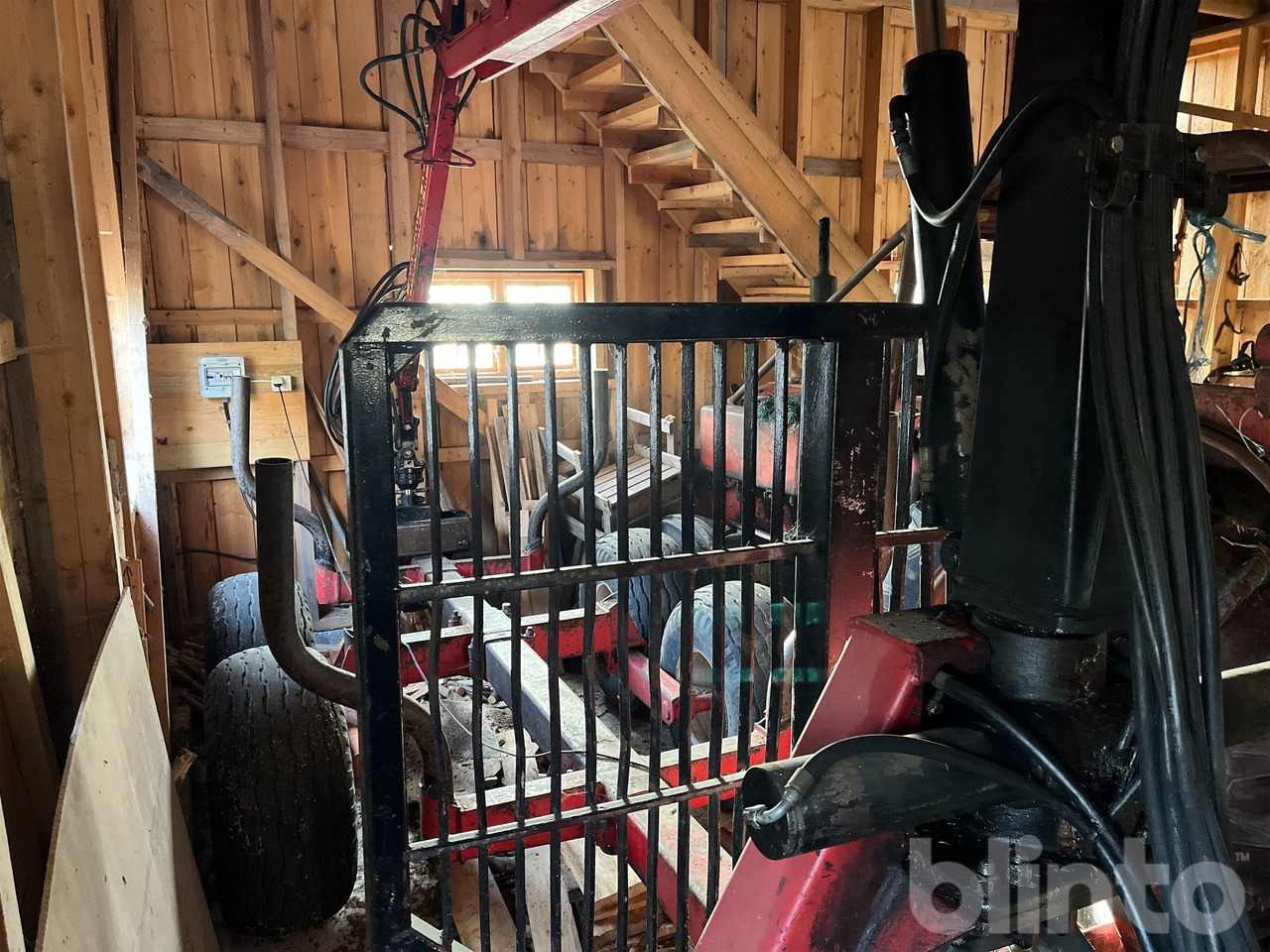 Kesla Patu - Erdészeti pótkocsi: 3 kép. Kesla Patu - Erdészeti pótkocsi: 3 kép.