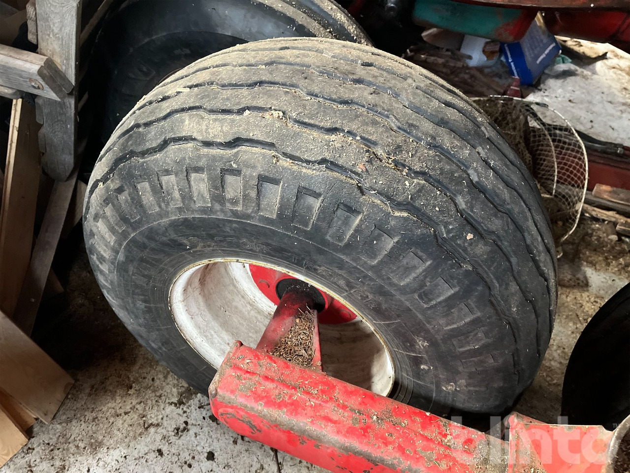 Erdészeti pótkocsi Kesla Patu: 35 kép. Erdészeti pótkocsi Kesla Patu: 35 kép.