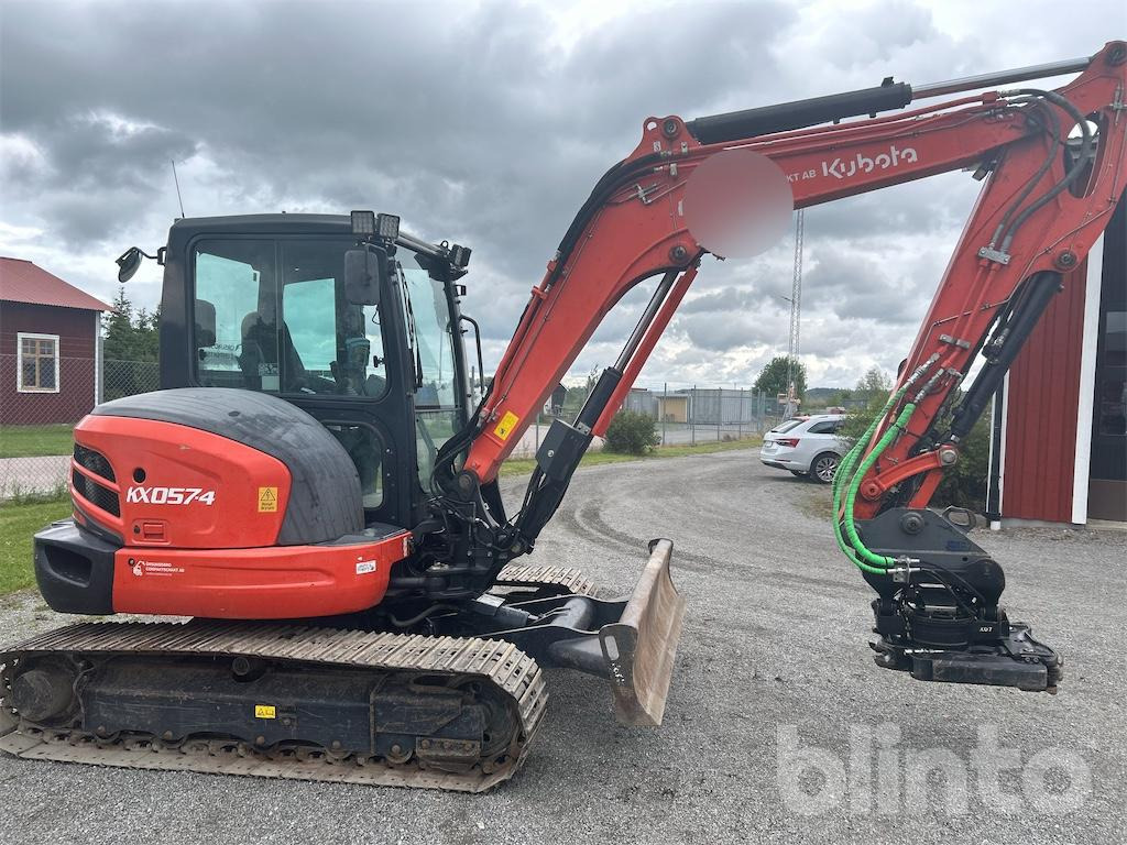 Kubota KX057-4 Scanlaser/Tiltrotator - Minikotró: 5 kép. Kubota KX057-4 Scanlaser/Tiltrotator - Minikotró: 5 kép.