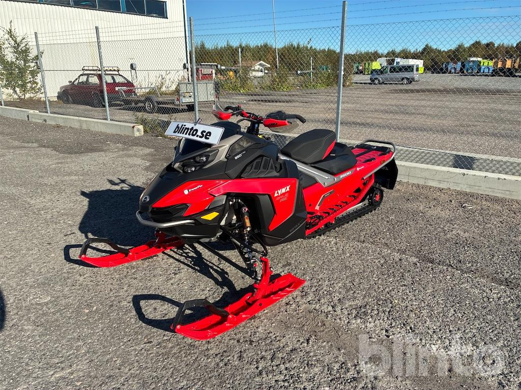 LYNX Rave 850 RE - ATV/ Quad: 1 kép. LYNX Rave 850 RE - ATV/ Quad: 1 kép.