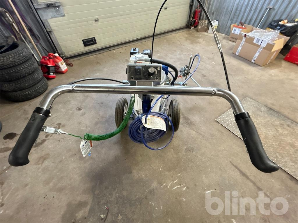 Linelazer 3400 - Építőipari berendezések: 5 kép. Linelazer 3400 - Építőipari berendezések: 5 kép.