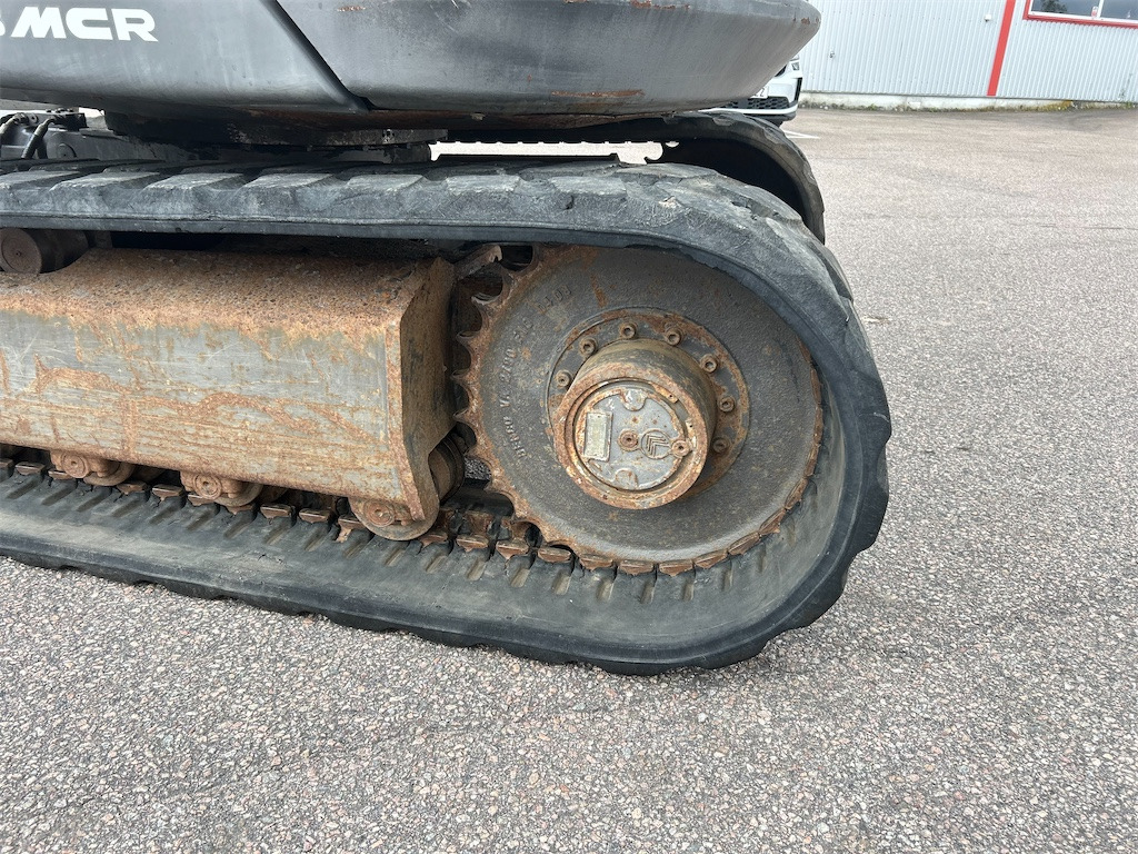 Lánctalpas kotró Mecalac 8MCR: 32 kép.