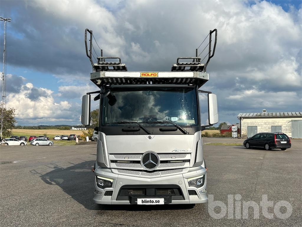 Mercedes-Benz Actros 1846 4x2 - ROLFO - Vontató: 2 kép. Mercedes-Benz Actros 1846 4x2 - ROLFO - Vontató: 2 kép.