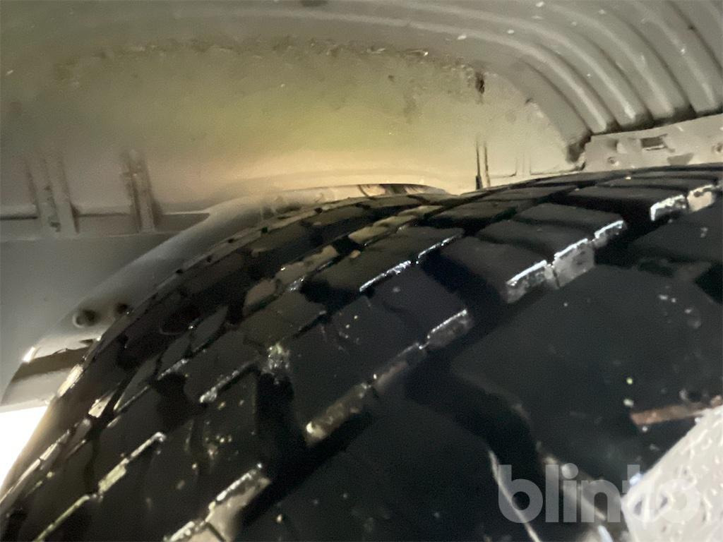 Dobozos felépítményű teherautó Mercedes Benz Atego 818: 21 kép. Dobozos felépítményű teherautó Mercedes Benz Atego 818: 21 kép.