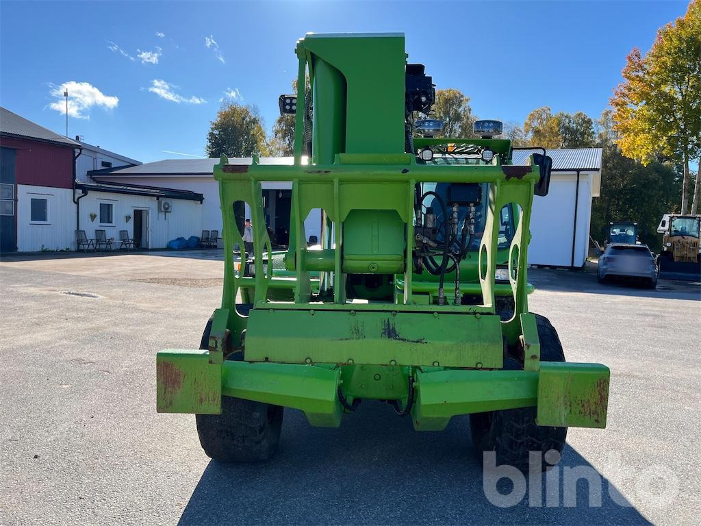 Merlo P40.17 - Teleszkópos rakodó: 3 kép. Merlo P40.17 - Teleszkópos rakodó: 3 kép.