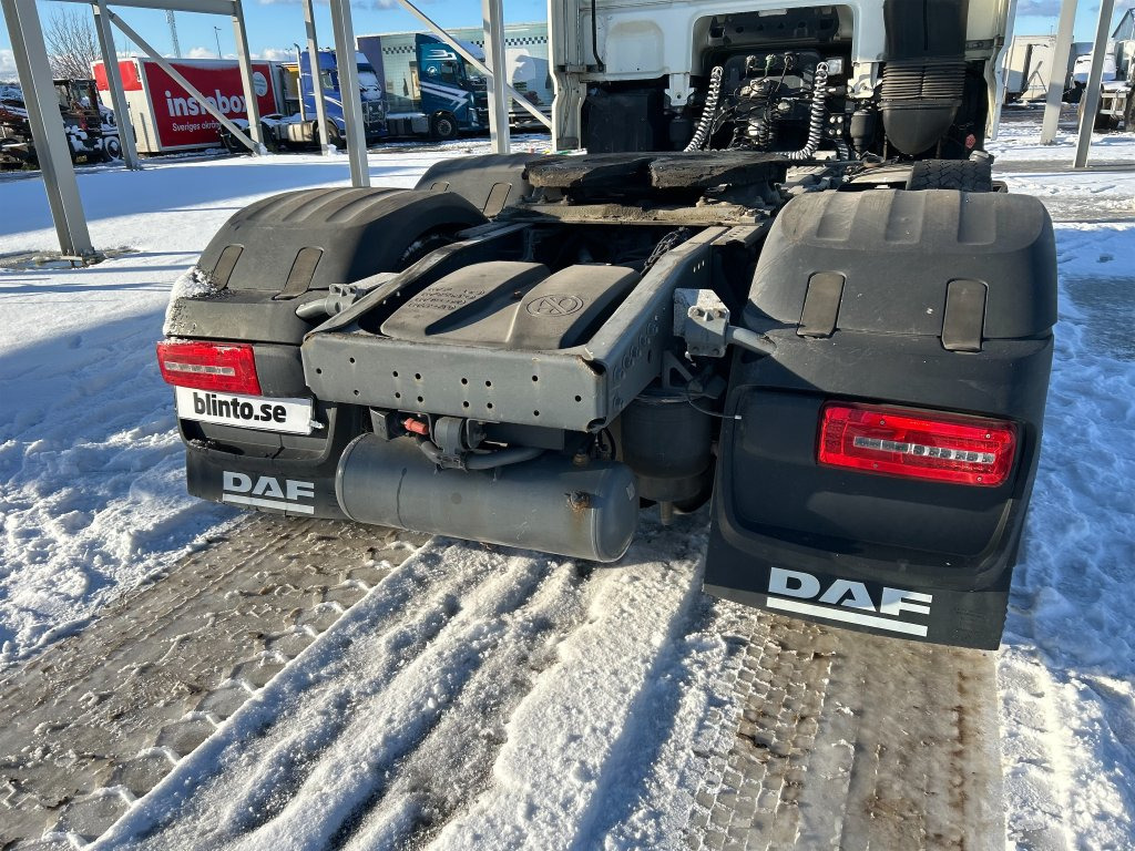 DAF - Nyergesvontató: 5 kép. DAF - Nyergesvontató: 5 kép.