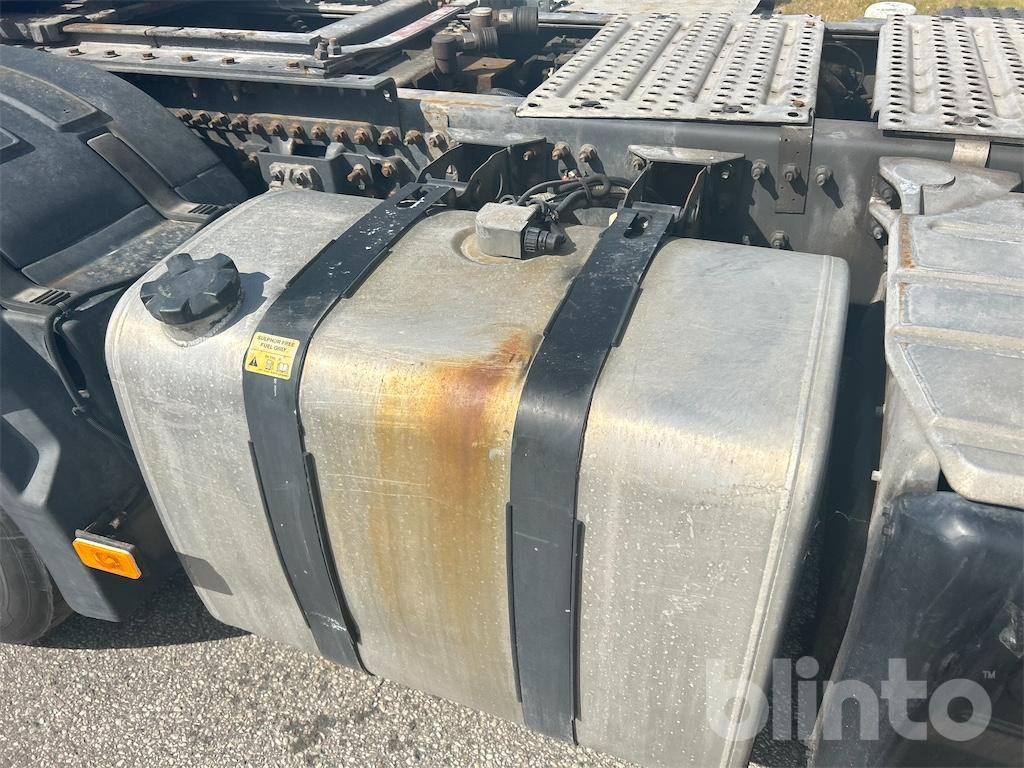 Nyergesvontató RENAULT T520 Comfort: 31 kép.