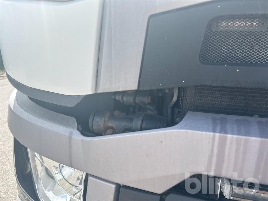 Nyergesvontató RENAULT T520 Comfort: 21 kép.